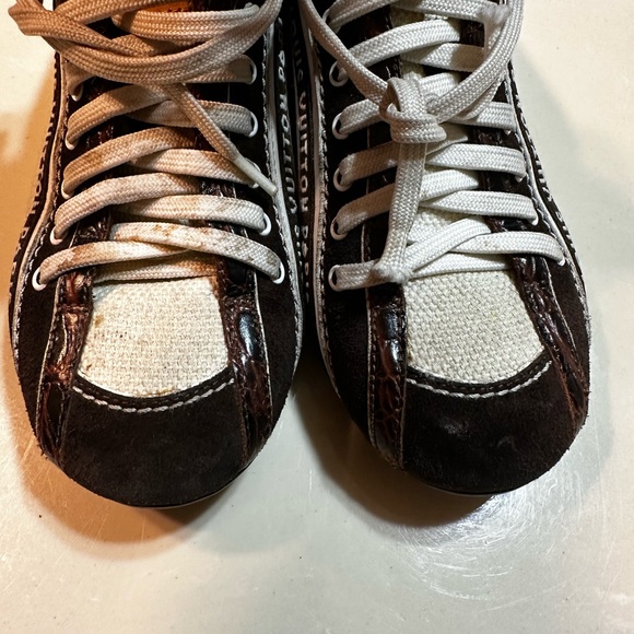 Louis Vuitton tennis shoes - Picture 5 of 9